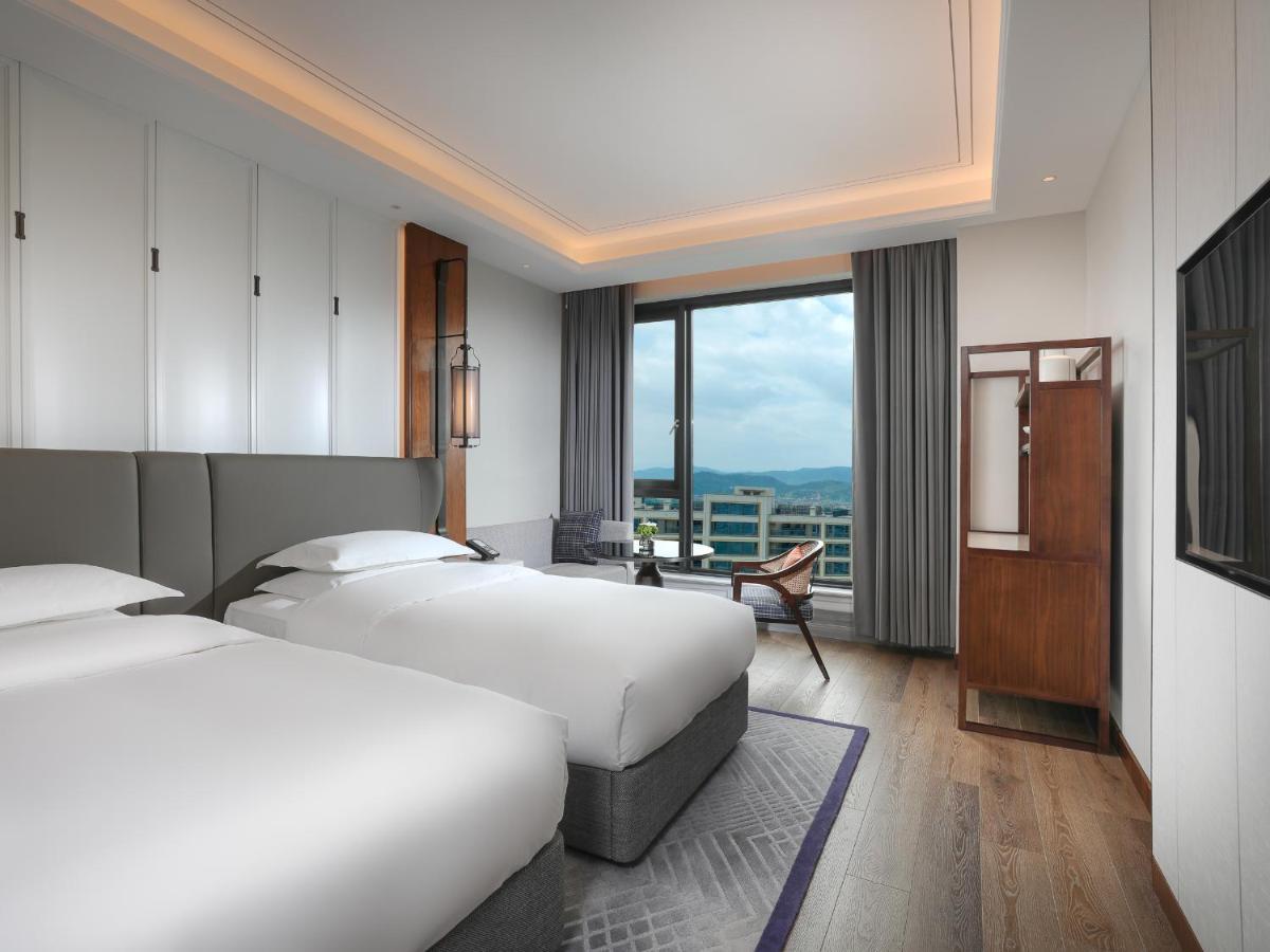 Kingdom Hotel Іу Екстер'єр фото