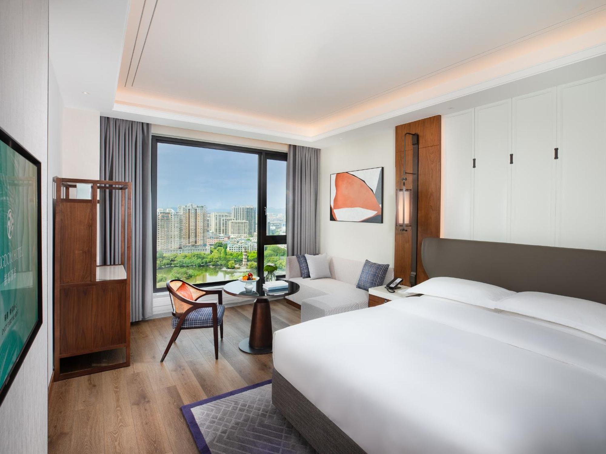 Kingdom Hotel Іу Екстер'єр фото